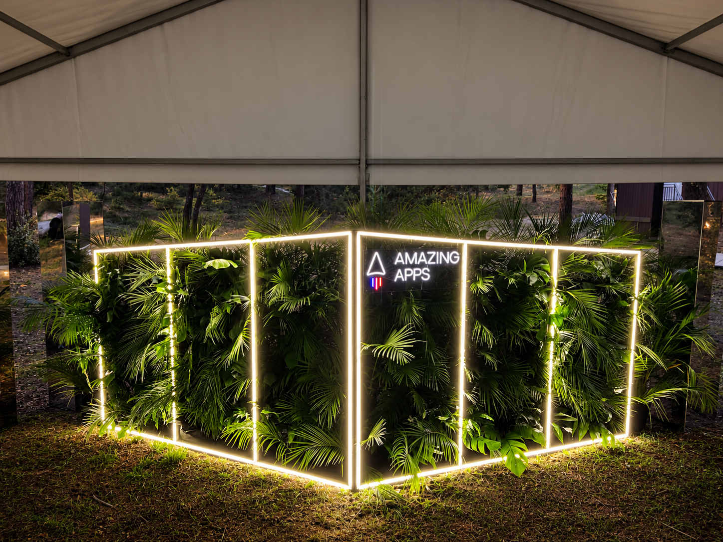 Tropical — Event-Lounge